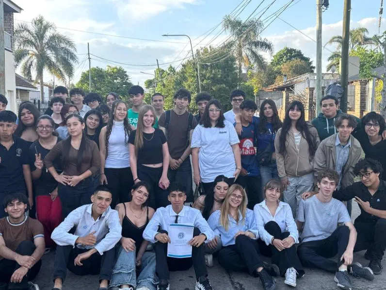 WhatsApp Image 2025-11-01 at 18.12.42 (1)