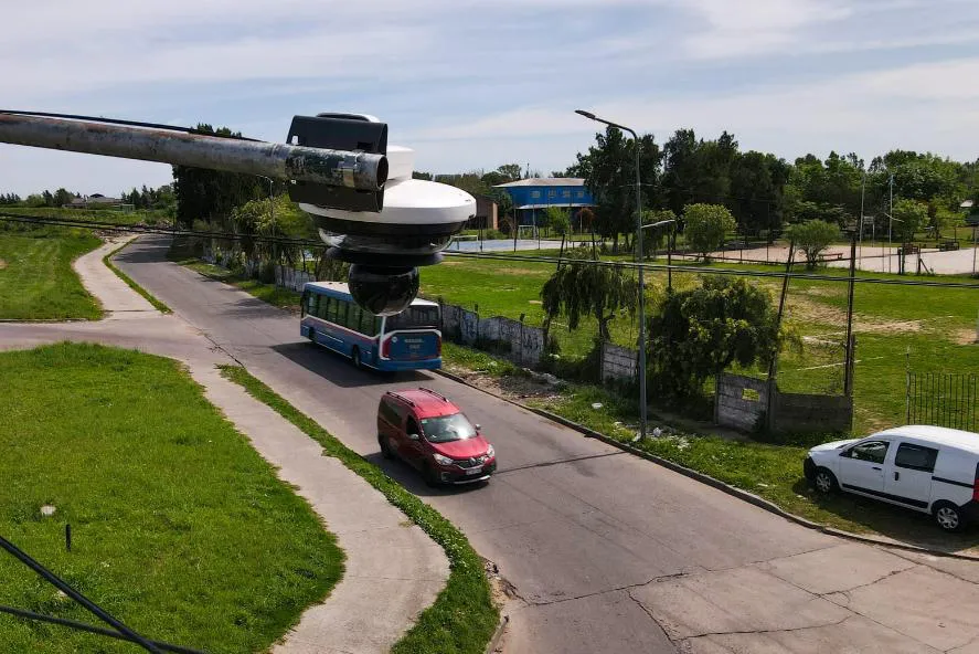 WhatsApp Image 2025-10-15 at 16.36.08 (2)