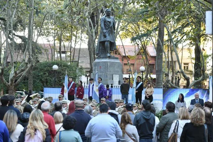 thumbnail_Día_del_Himno_Nacional (2)