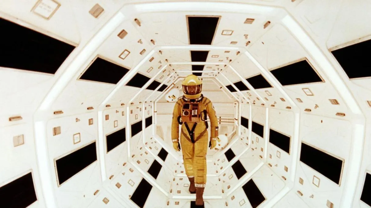 2001 space (1)